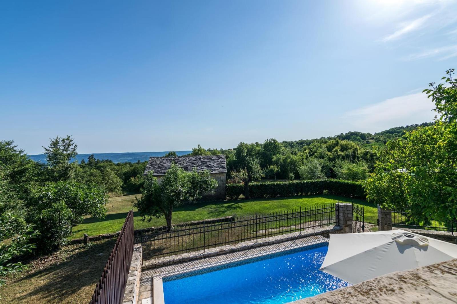 Rustic Villa Marija With Panoramic View In Zrenj Экстерьер фото