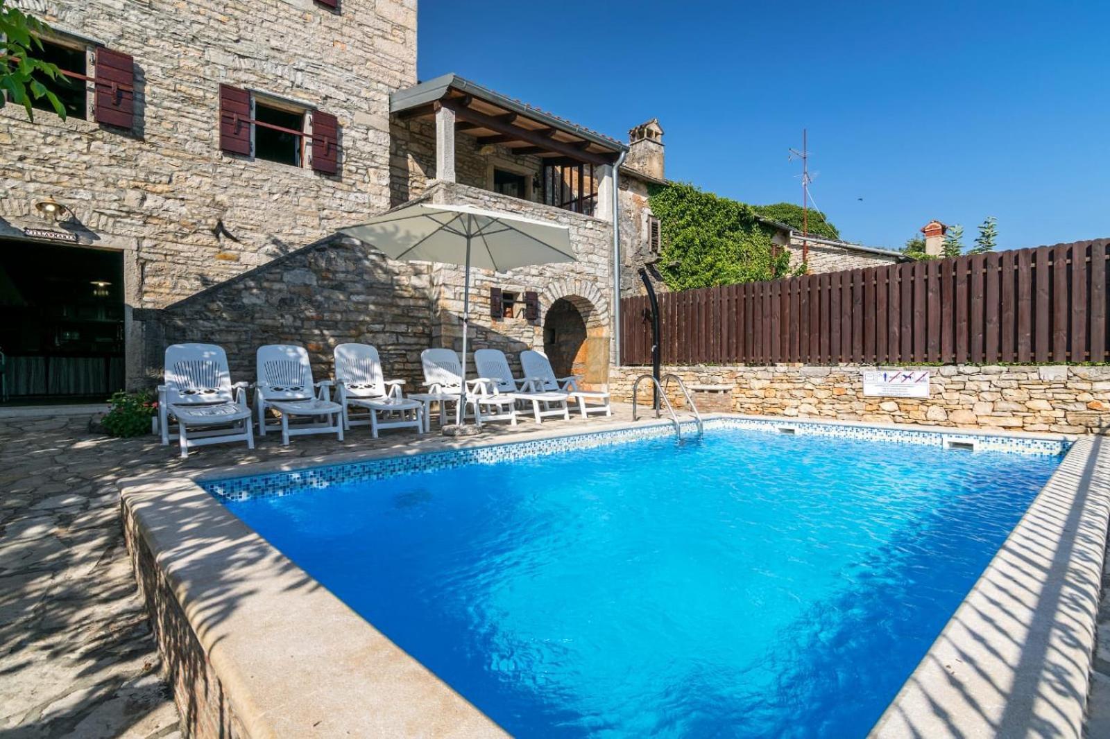 Rustic Villa Marija With Panoramic View In Zrenj Экстерьер фото
