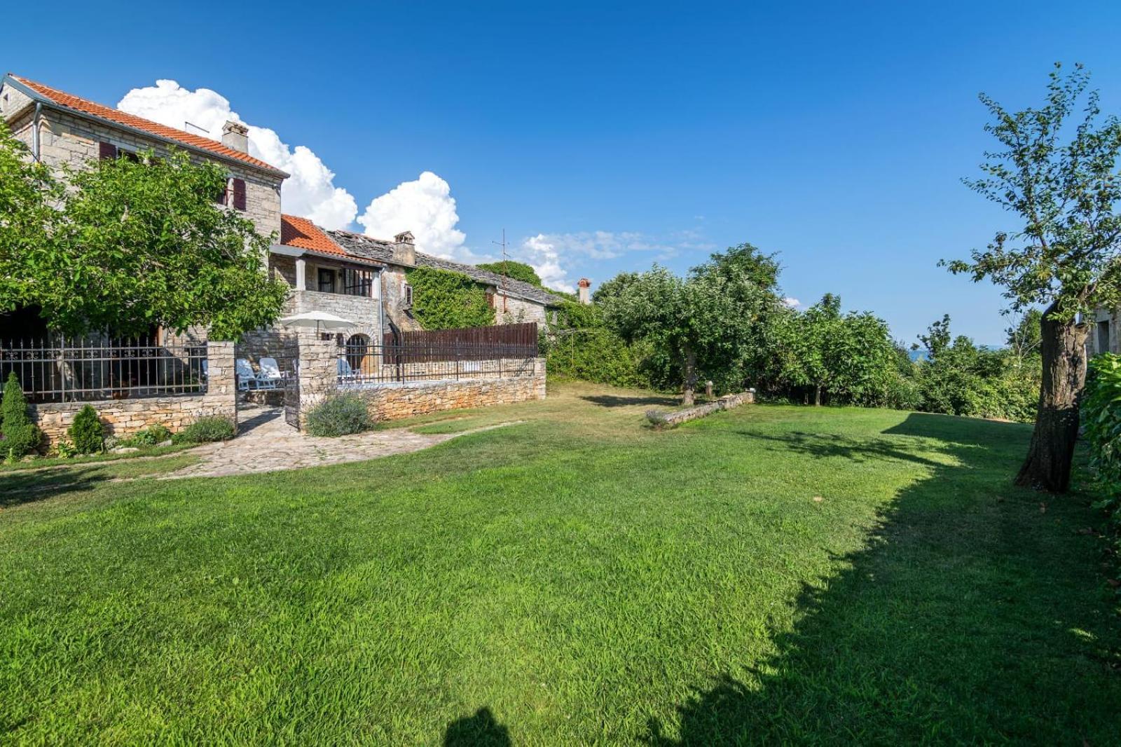 Rustic Villa Marija With Panoramic View In Zrenj Экстерьер фото
